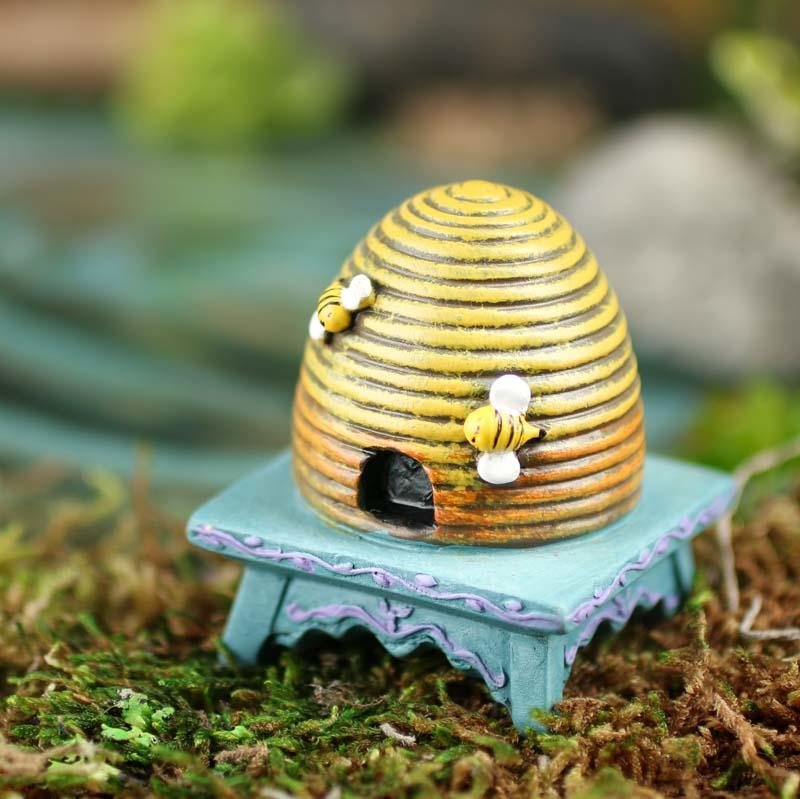 Miniature Beehive