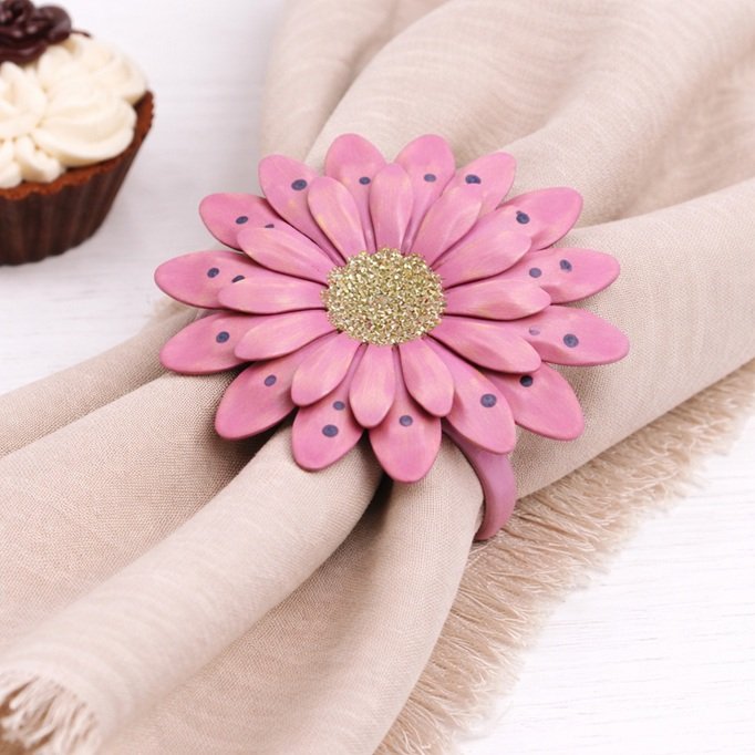 Fuchsia Enamel Daisy Napkin Ring