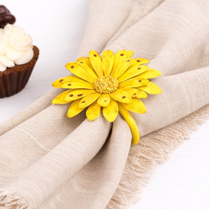 Lemon Yellow Enamel Daisy Napkin Ring